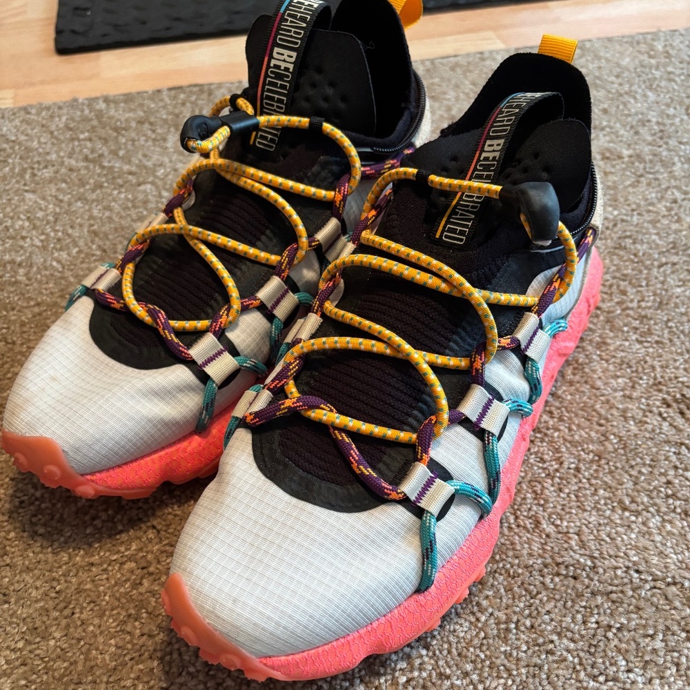 Under Armour Men's/Women's HOVR Summit Fat Tire Black History Sportstyle Shoes